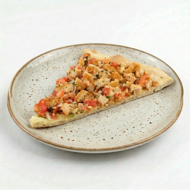 Chicken, Tomato and Onions Pizza.